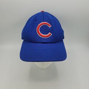 MLB Chicago Cubs Vented Fitted Hat Size M/L